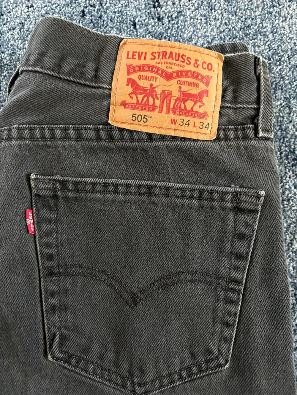 Levi's 505 Slim Straight Men's Jeans in Charcoal Black